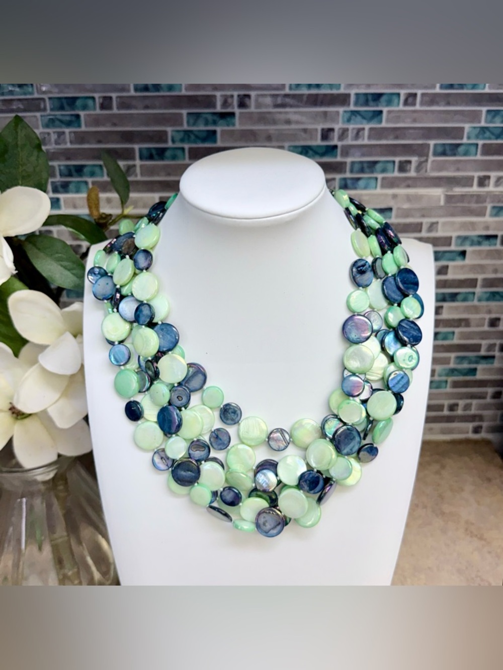 Passion for Jewelry mother of pearl green and blue necklace